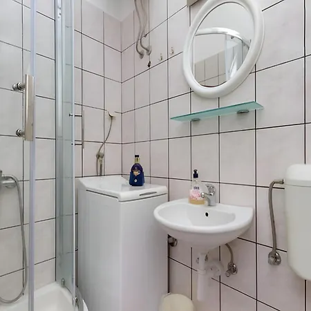 Old Town & Free Parking - Sweet Studio Apartment Dado With Balcony Split Exterior photo
